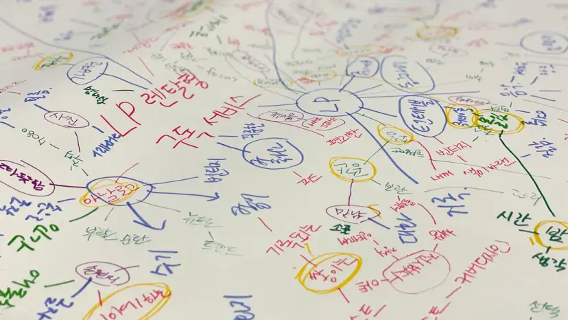 브랜드 디자인, '핵심'부터 잡아야 합니다.